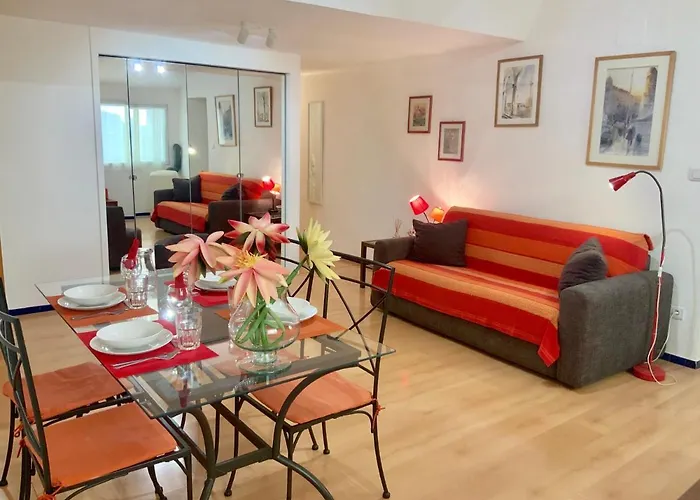 Very Cosy Flat In Heart Of Old Town Of Nice Near Beach